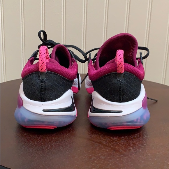 CLEAN CLEAN Women’s Nike Joyride Run NEW PRICE - Picture 12 of 13